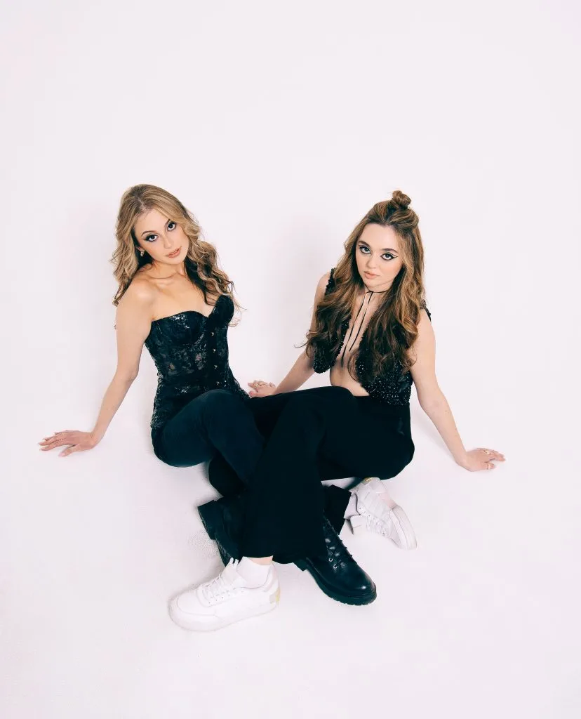 KELLY & KAT releasing Stardust