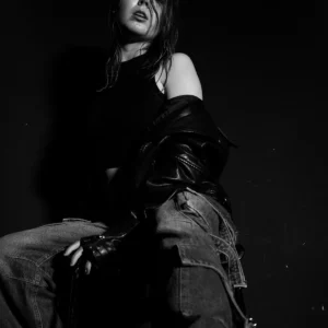 With Anywhere Else, Liv Jaye and Joel Maxwell Blend UK Alternative Edge and Commercial Pop