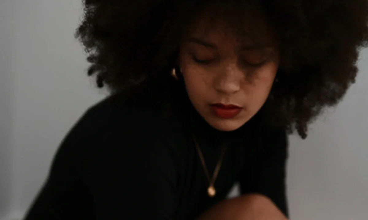 Anashie Fuses Dream Pop And R&B On The Enduring "dawning ep"