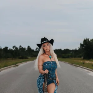 Cowboy Is the Chorus That Puts Brooke Washor Inside the Country-Pop Crossover